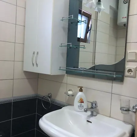 Apartman Zota Gjirokastra